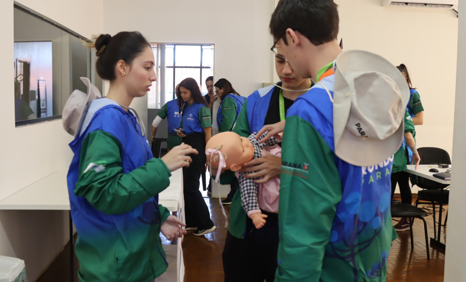 Saúde, educação e tecnologia mobilizam população no primeiro dia de oficinas