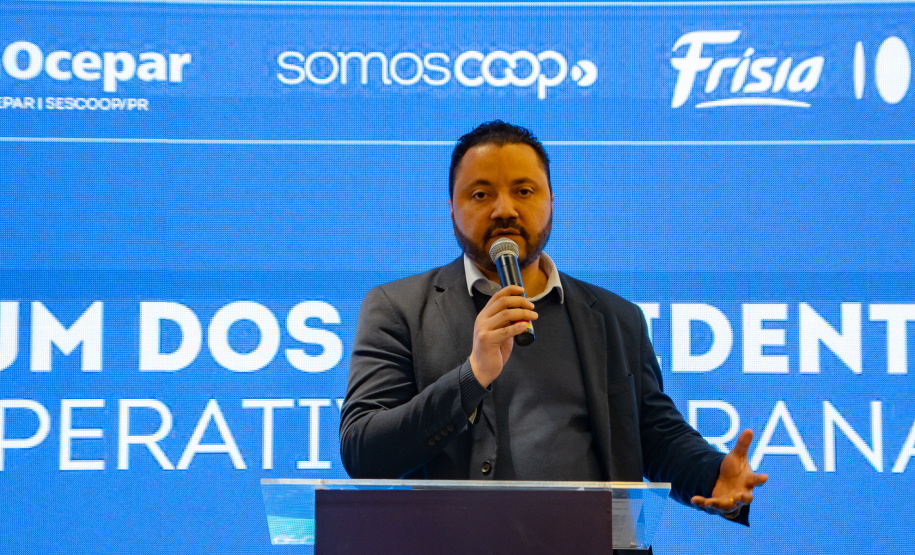 SEED - Paraná formaliza parceria para fortalecer cooperativas escolares em colégios agrícolas