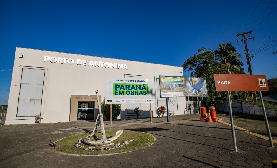Portos do Paraná inicia obras viárias em Antonina