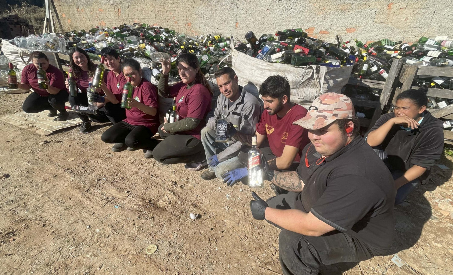 IAT - RECICLAGEM VIDROS