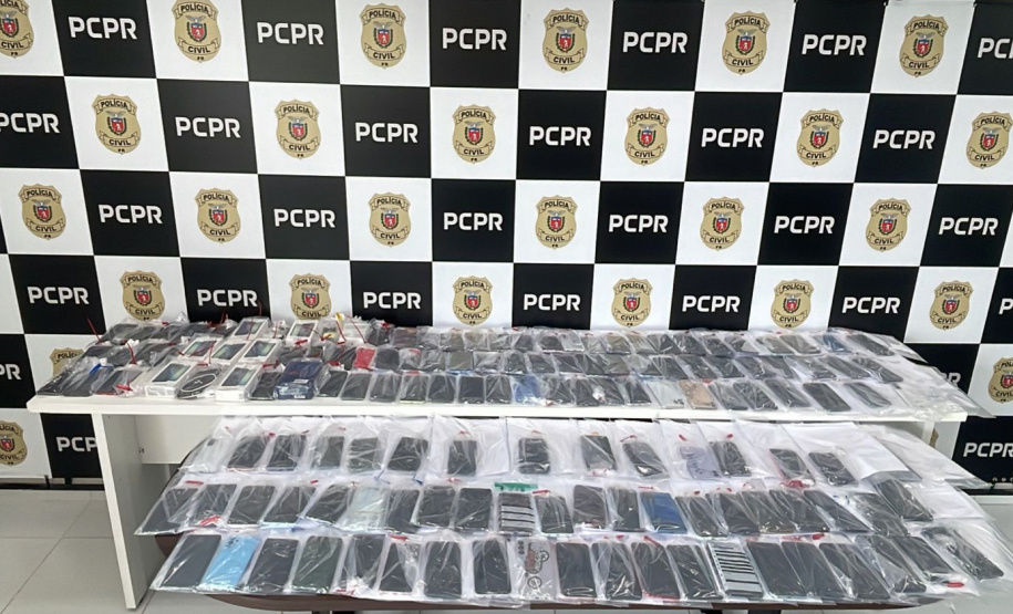 Segurança Pública reduz em 45% roubos e furtos de celulares no Paraná