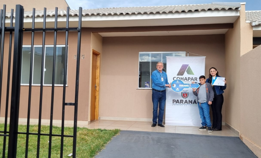 A Companhia de Habitação do Paraná concluiu a entrega de mais três módulos do Residencial Barcelona, com 68 moradias no total, nesta terça-feira (15) em Paiçandu.