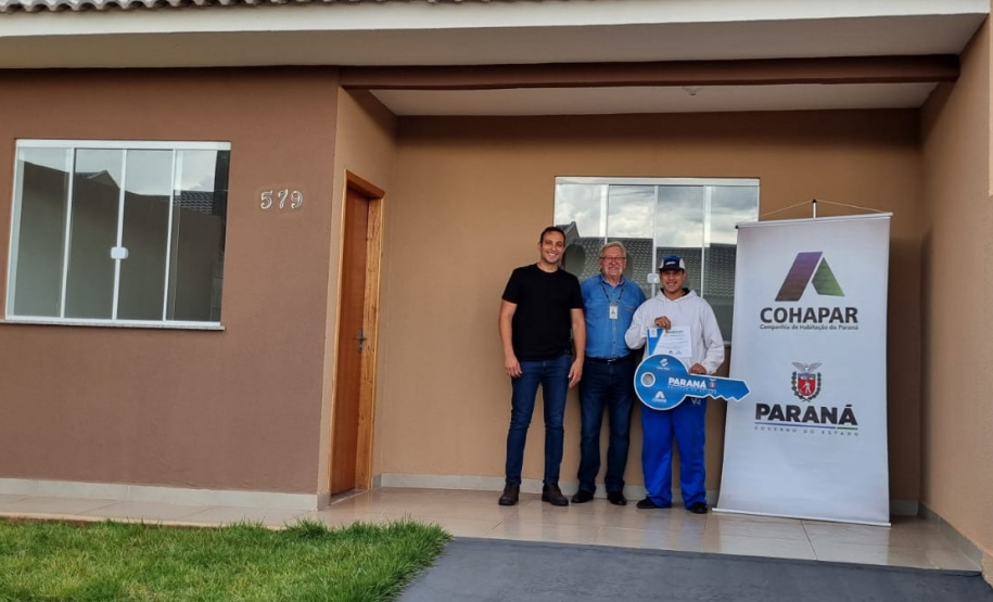 A Companhia de Habitação do Paraná concluiu a entrega de mais três módulos do Residencial Barcelona, com 68 moradias no total, nesta terça-feira (15) em Paiçandu.