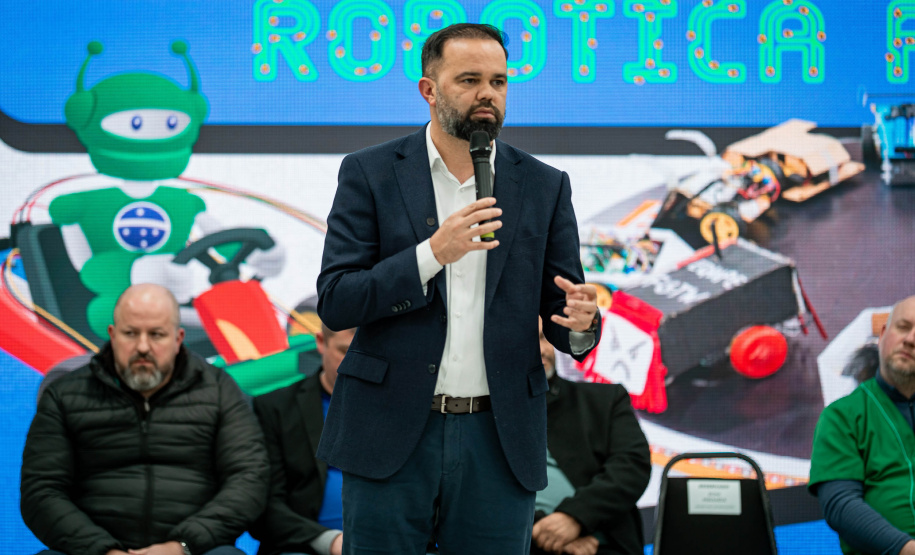 Seminário reúne professores e consolida ensino da Robótica como referência no Paraná