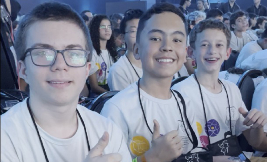 SEED - OBMEP 2025: talento dos estudantes paranaenses é reconhecido em premiação nacional