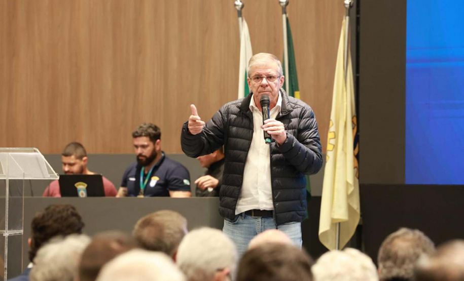 Programa Estadual de Pavimentação Sobre Pedras Irregulares