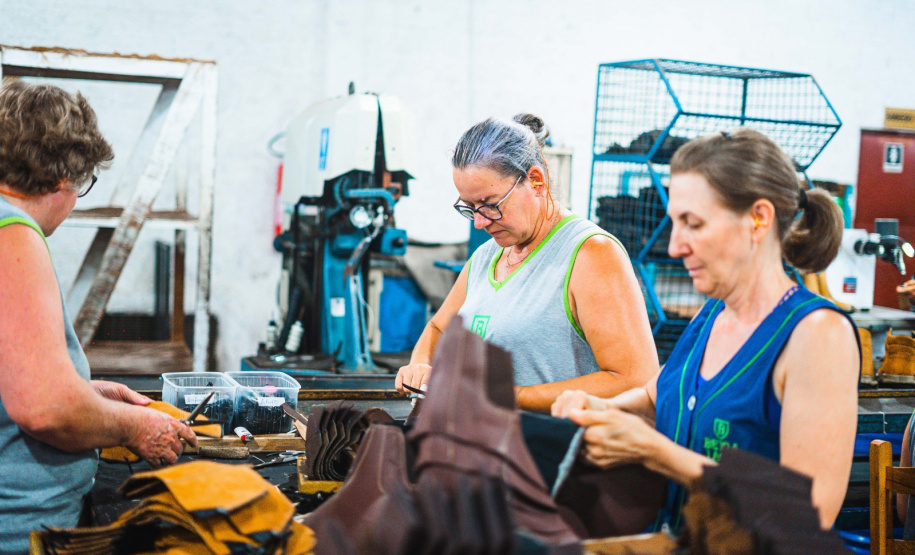 Sapatos de proteção empurram crescimento da indústria de calçados no Paraná
