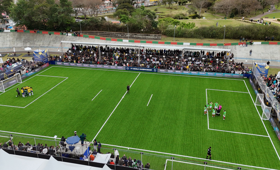 Mundial de Clubes de Futebol7 traz equipes de dez países a Curitiba