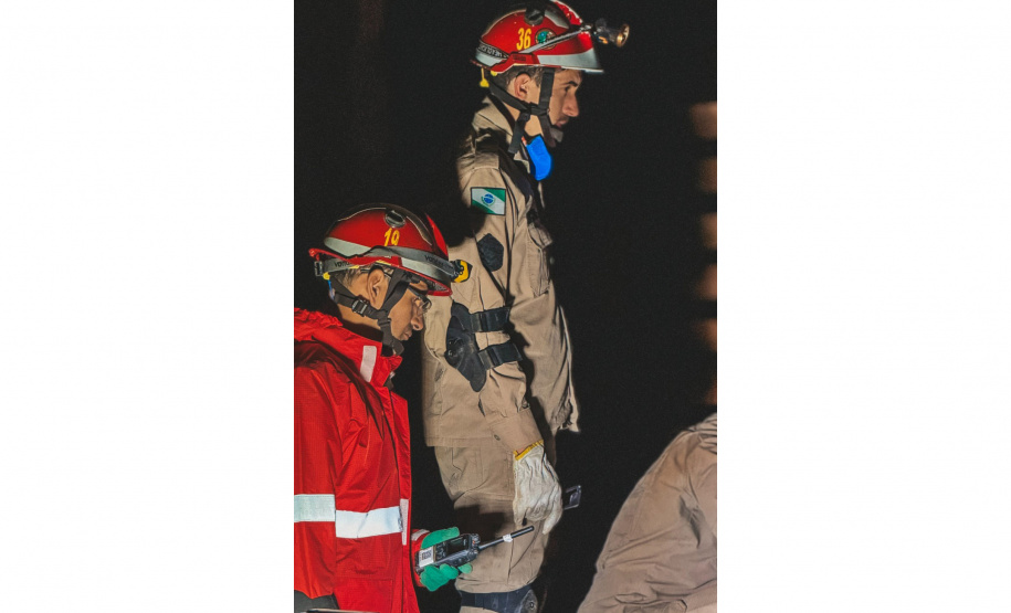 Bombeiros do Paraná concluem curso com padrão da ONU para resgate em desabamentos