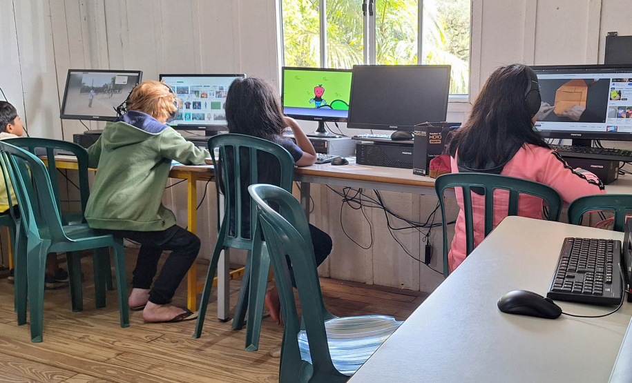 Escola estadual indígena mescla pratos tradicionais da cultura Guarani ao cardápio da alimentação escolar