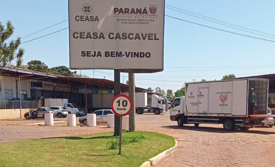 Ceasa de Cascavel recebe caminhão para o programa Banco de Alimentos – Comida Boa