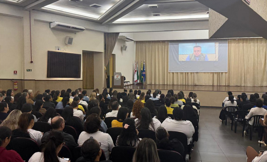 Paraná promove capacitação na região Noroeste para qualificar o cuidado à população idosa