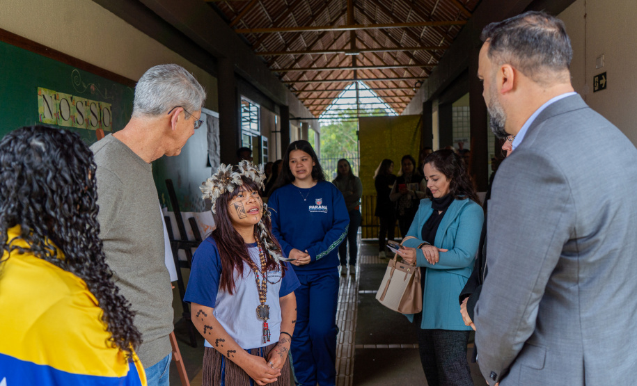 SEED - Projeto de modernização entrega lava-louças e novos equipamentos para cozinhas de escolas do Paraná