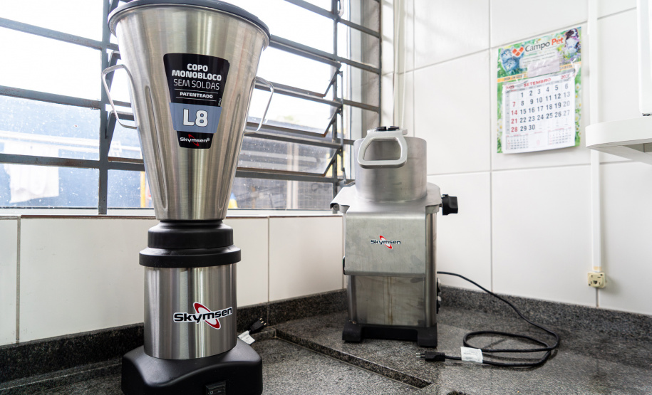 SEED - Projeto de modernização entrega lava-louças e novos equipamentos para cozinhas de escolas do Paraná