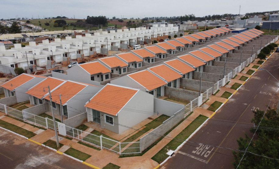 "COHAPAR - Entrega empreend. Residência das Colinas em Umuarama