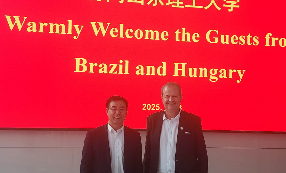 Paraná assina acordo com universidade chinesa para ampliar cooperação acadêmica internacional