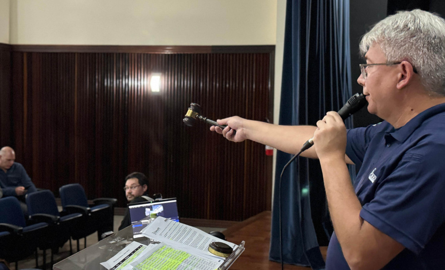 Detran-PR arrecada mais de R$ 4,8 milhões em leilões de veículos e materiais ferrosos