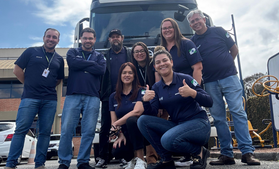 Detran-PR arrecada mais de R$ 4,8 milhões em leilões de veículos e materiais ferrosos