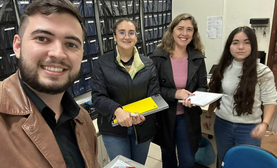 Calculadora para pessoas com deficiência visual desenvolvida por alunas da rede será destaque em feira científica internacional