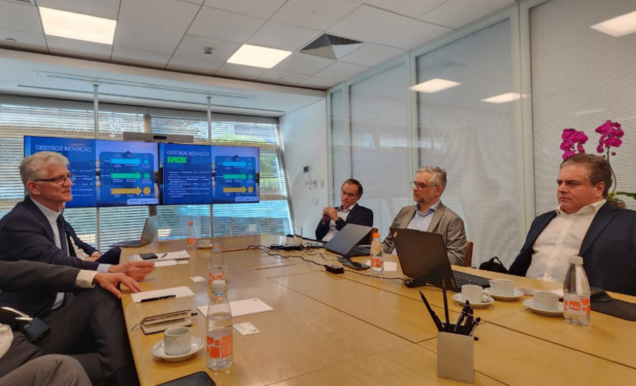 SEFA - Paraná apresenta proposta de fundo soberano para bancos em São Paulo