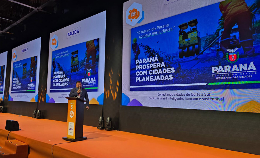 Governo do Estado mostra soluções urbanas paranaenses no Connected Smart Cities 2025