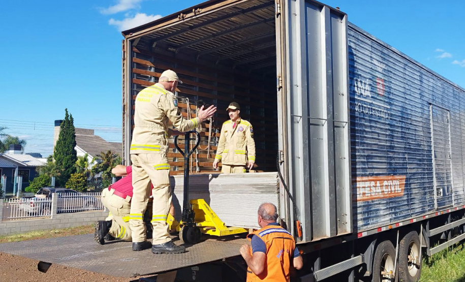 Boa Ventura do São Roque recebe ajuda humanitária da Defesa Civil