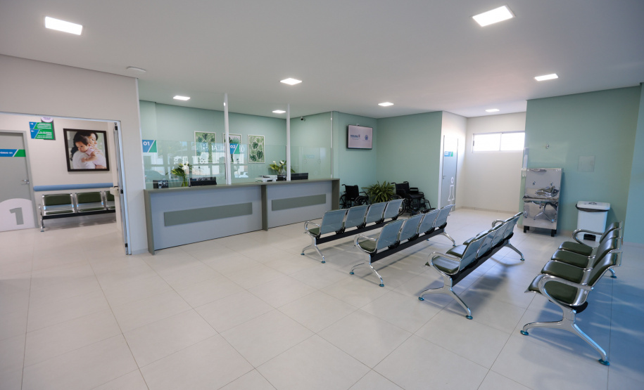 Governo do Paraná investe mais de R$ 74 milhões e leva Atenção Básica e Pronto Atendimento a 21 municípios