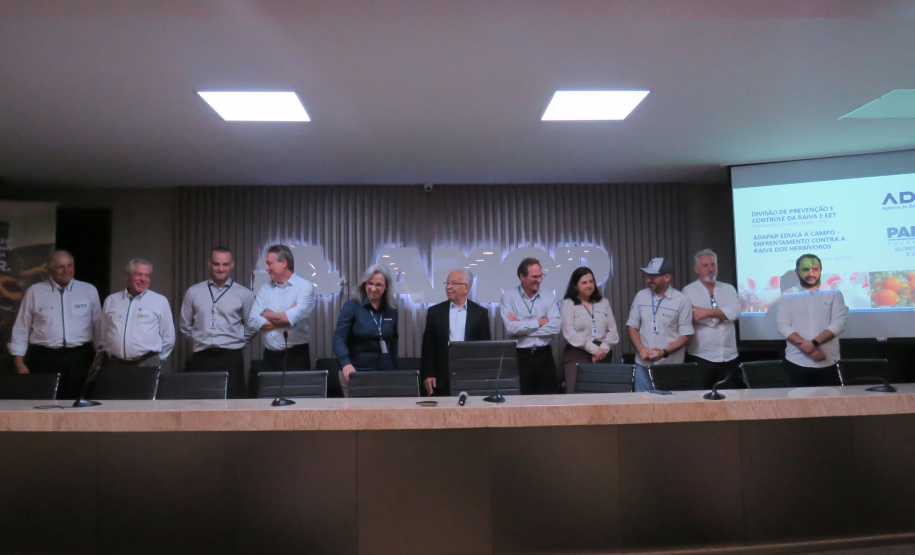 Lideranças reforçam importância da mobilização da Adapar no Oeste