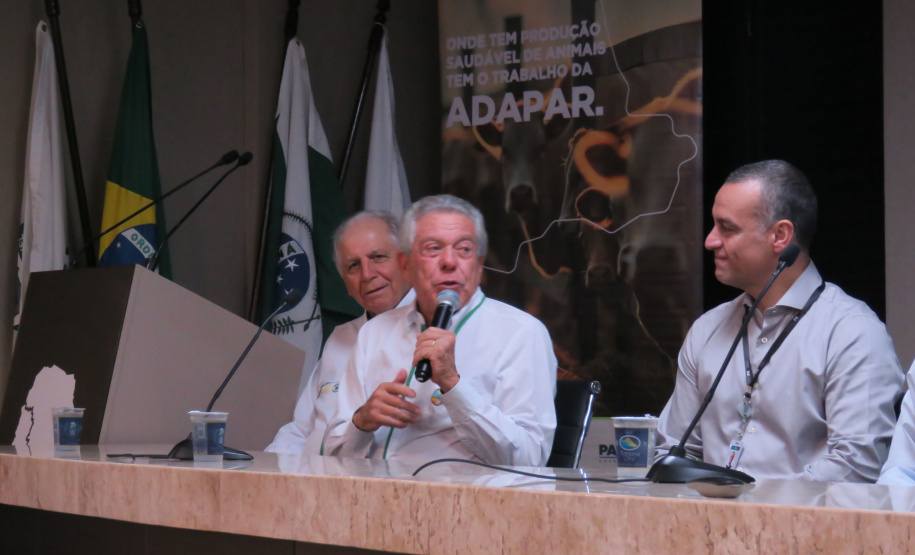 Lideranças reforçam importância da mobilização da Adapar no Oeste