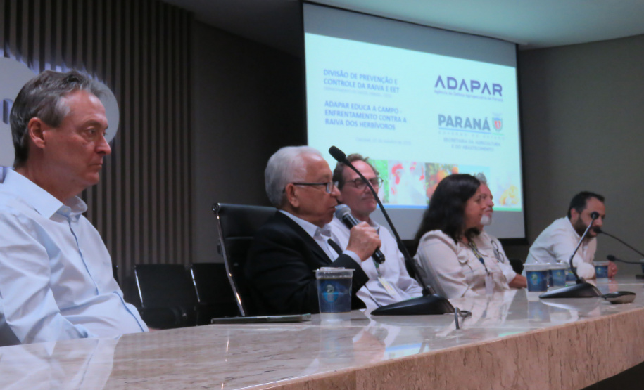 Lideranças reforçam importância da mobilização da Adapar no Oeste