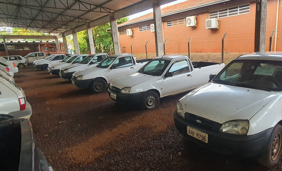 Leilão de 302 veículos do Governo do Paraná está com inscrições abertas