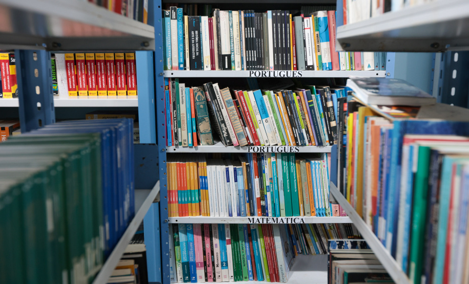 Neste 15 de outubro, Dia do Professor, a Secretaria de Estado da Educação do Paraná  (Seed-PR) presta homenagem aos 70 mil professores da rede estadual, contando a inspiradora história da família Silva, que vive e leciona no Litoral do Paraná. Foto: Geraldo Bubniak/AEN