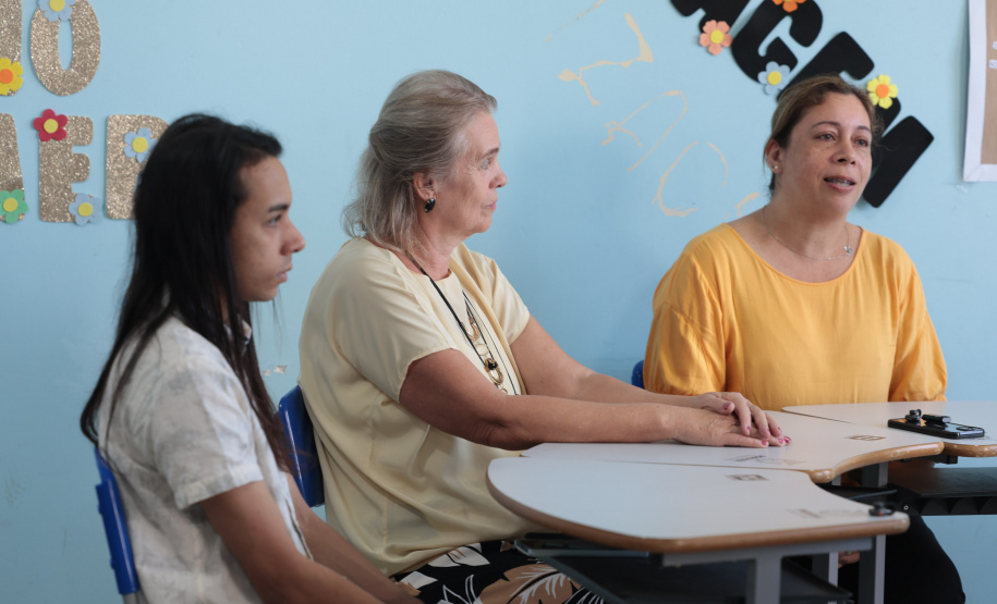 Neste 15 de outubro, Dia do Professor, a Secretaria de Estado da Educação do Paraná  (Seed-PR) presta homenagem aos 70 mil professores da rede estadual, contando a inspiradora história da família Silva, que vive e leciona no Litoral do Paraná. Foto: Geraldo Bubniak/AEN