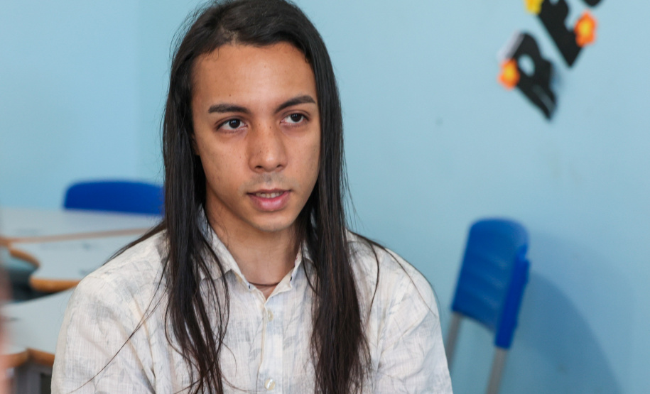 Neste 15 de outubro, Dia do Professor, a Secretaria de Estado da Educação do Paraná  (Seed-PR) presta homenagem aos 70 mil professores da rede estadual, contando a inspiradora história da família Silva, que vive e leciona no Litoral do Paraná. Foto: Geraldo Bubniak/AEN