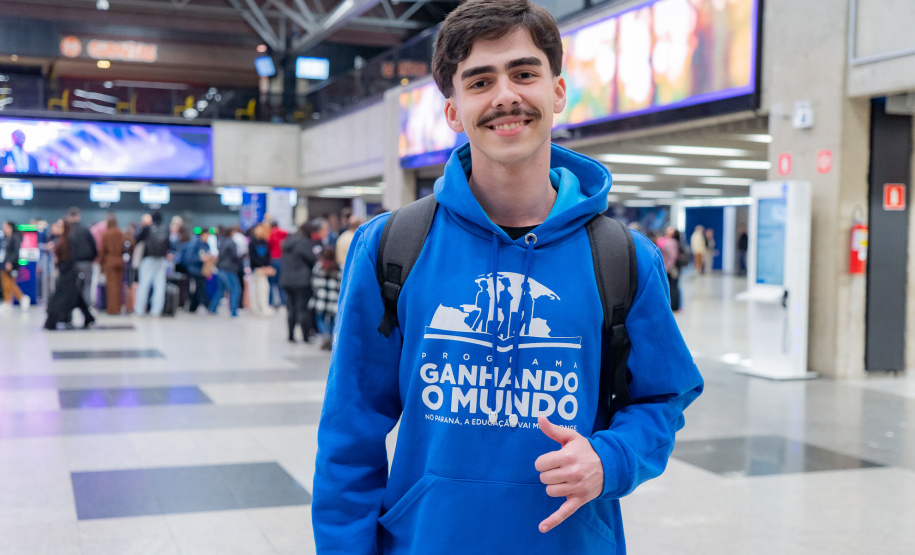 SEED - Paraná divulga lista com países de destino dos estudantes do Ganhando o Mundo 2026