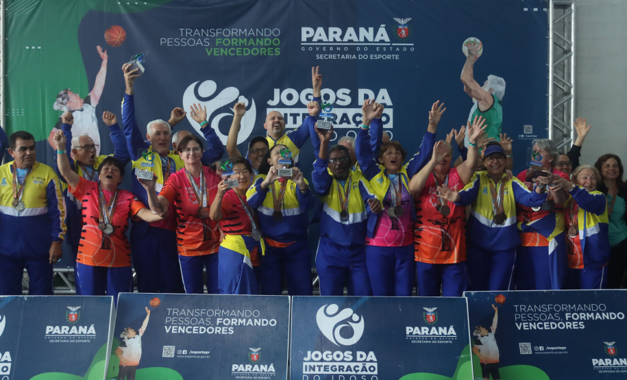 Guarapuava conquista o título geral dos Jogos da Integração do Idoso – Série Prata em Guaratuba