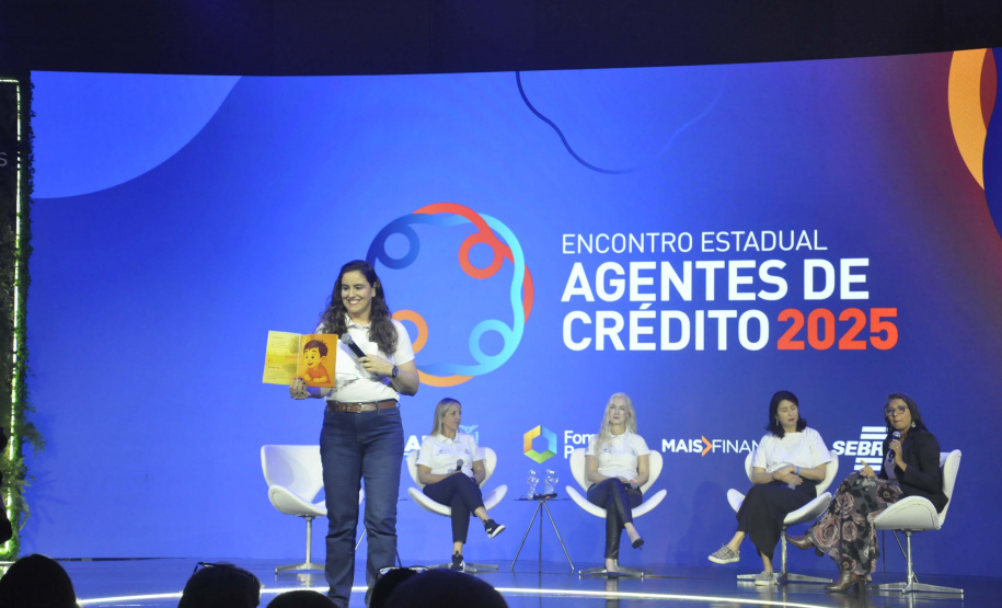 Encontro premia municípios e evidencia o papel do crédito no fortalecimento de micro e pequenas empresas