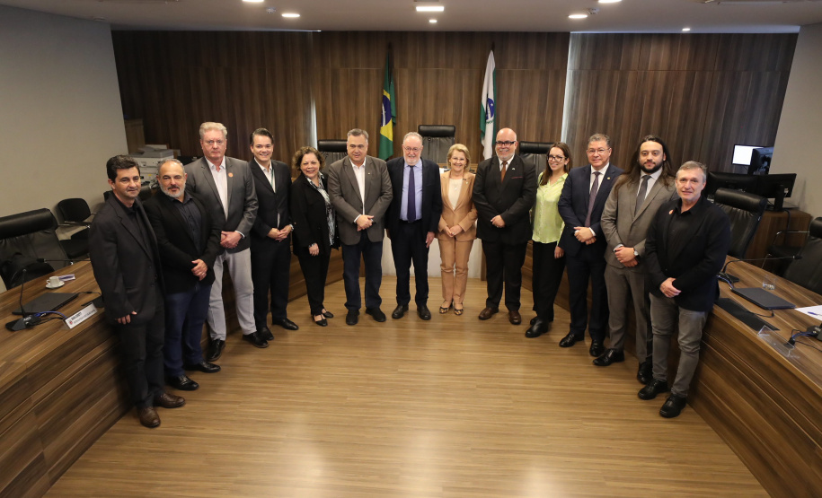 Sesa destaca investimentos do Opera Paraná em prestação de contas na Assembleia Legislativa