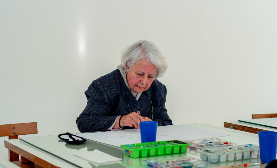 MON promove ateliê de gravura para o público 60+