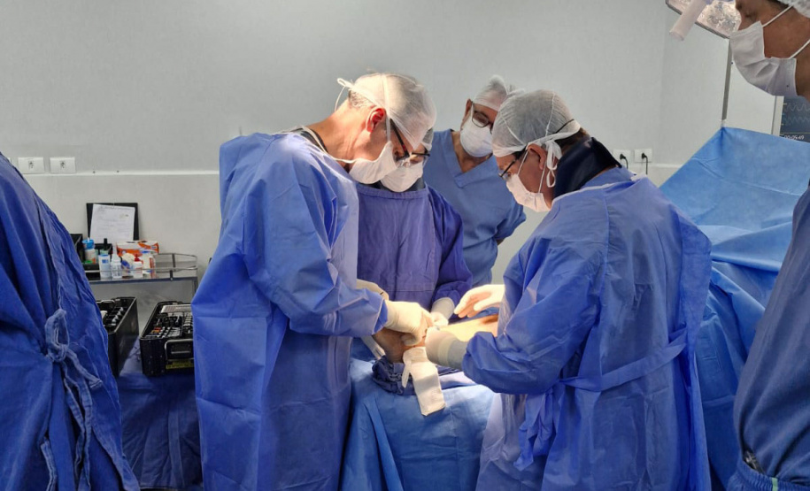 Paraná registra primeira cirurgia de artroplastia de tornozelo feita pelo SUS