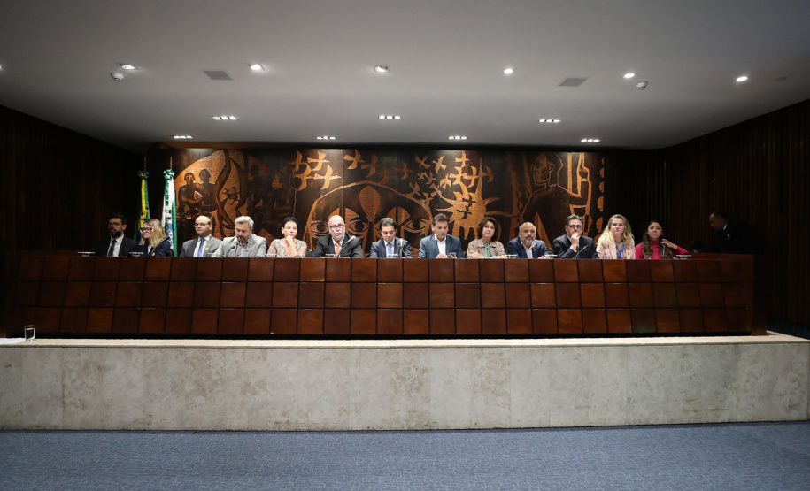 Secretaria de Saúde faz um balanço das ações de enfrentamento dos casos de intoxicação por mentanol na Alep