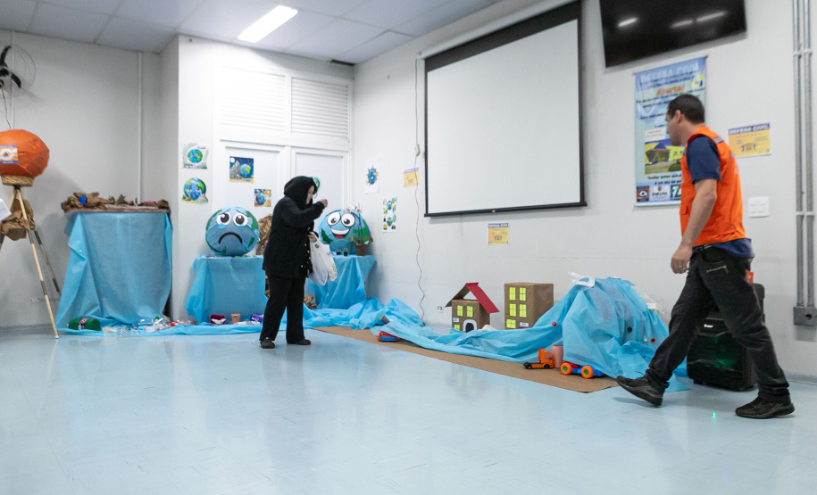 Curitiba, 14 de outubro de 2025 - Atividades da Semana de Redução de Riscos e Desastres do Brigadas Escolares na Escola Lucy Requião.