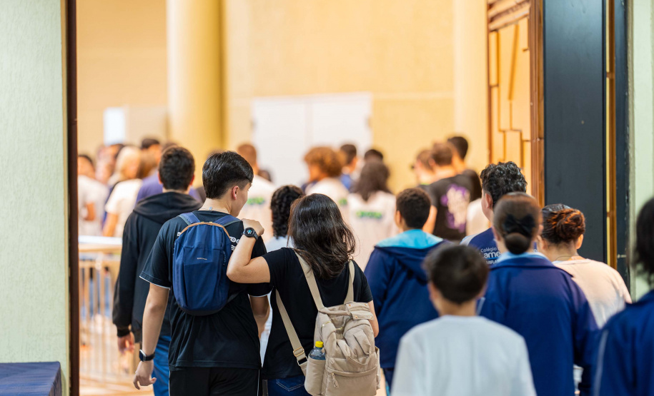 Alunos paranaenses participam de evento de imersão antes da OBM, em Foz
