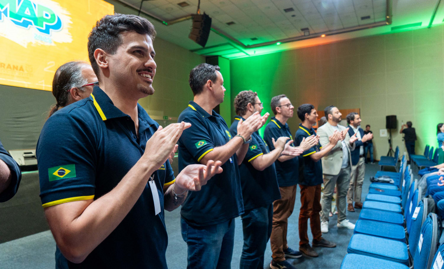 Alunos paranaenses participam de evento de imersão antes da OBM, em Foz