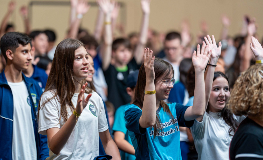 Alunos paranaenses participam de evento de imersão antes da OBM, em Foz