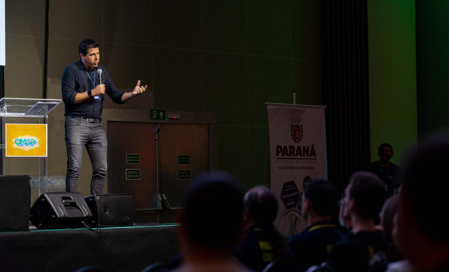 Alunos paranaenses participam de evento de imersão antes da OBM, em Foz