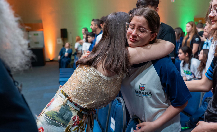 Alunos paranaenses participam de evento de imersão antes da OBM, em Foz