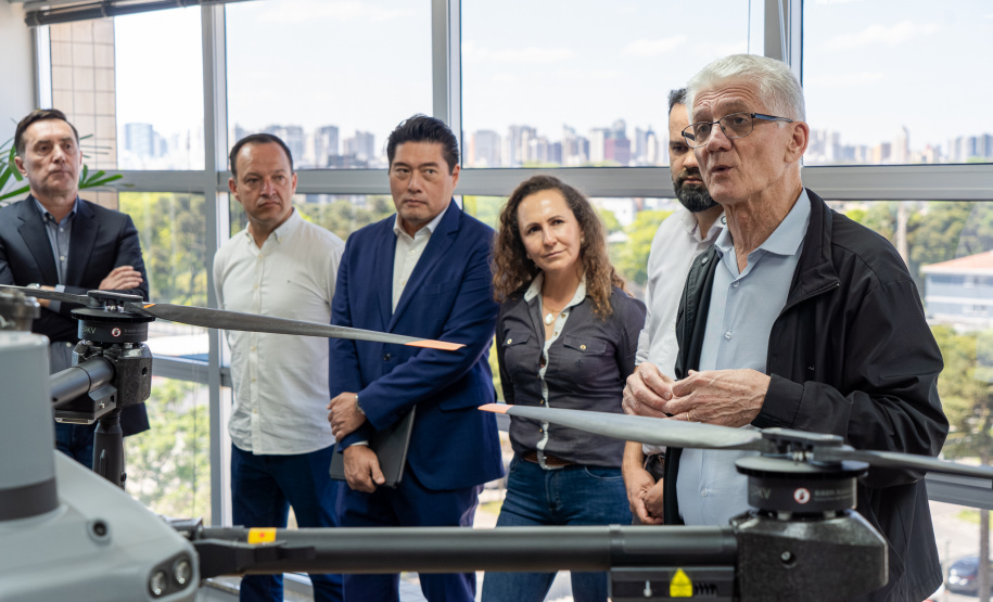 Educação e tecnologia lado a lado: Colégio Agrícola de Guarapuava recebe drone por meio do programa Paraná Competitivo