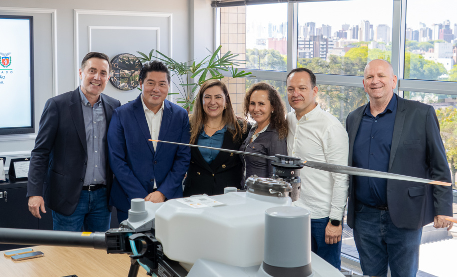 Educação e tecnologia lado a lado: Colégio Agrícola de Guarapuava recebe drone por meio do programa Paraná Competitivo