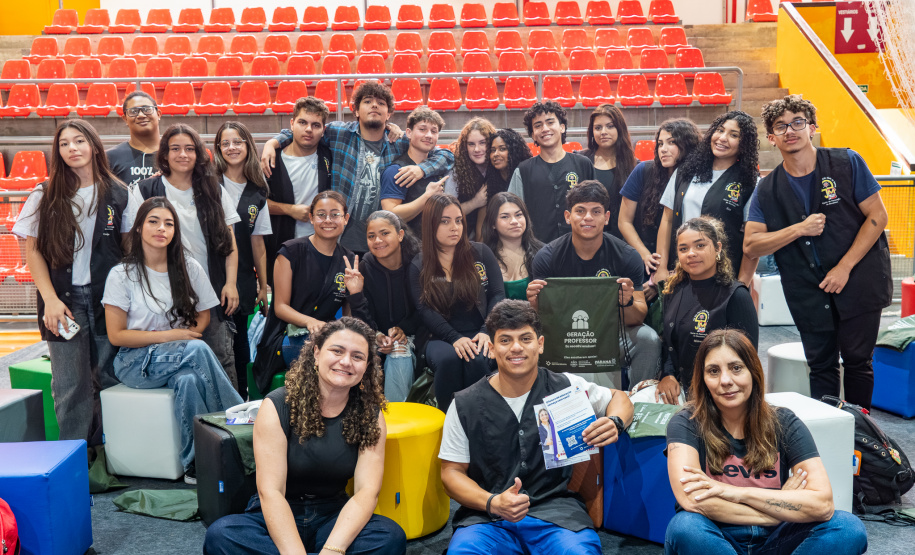 Secretaria da Educação participa de debate que incentiva formação em Licenciatura